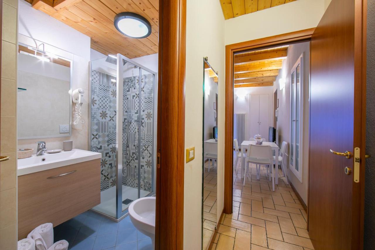 Le Stanze Del Lago Apartments Como Eksteriør billede