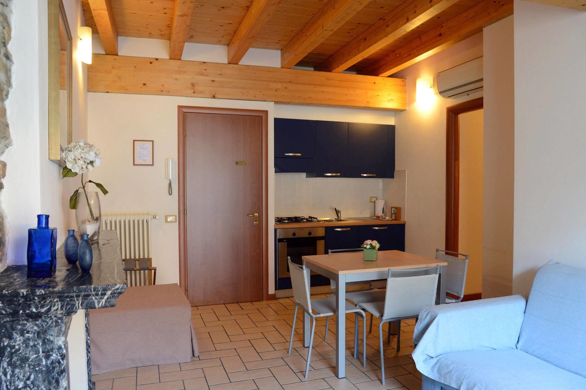Le Stanze Del Lago Apartments Como Eksteriør billede